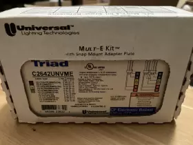 C2642UNVME UNIVERSAL LIGHTING Triad Snap Mount Adapter Plate