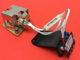 03-916150-01 VARIAN DEUTERIUM LAMP Lights Lighting