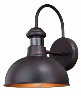 T0385 VAXCEL Franklin Motion Sensor Farmhouse Barn