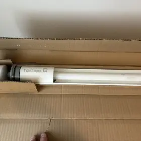 RL70-132S WALDMANN Light Tube Nos