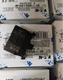1PC EATON MOELLER M22-LED-W button indicator New .A0